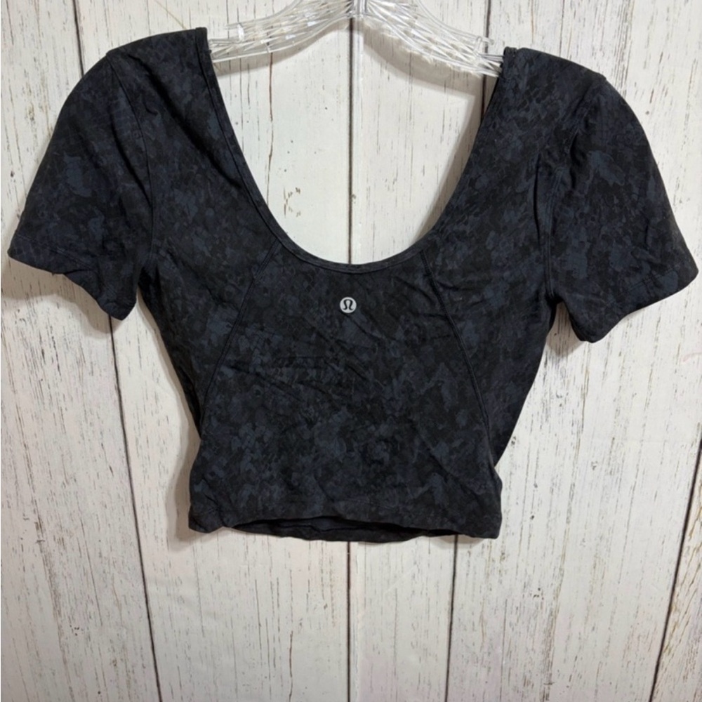 Lululemon Align Tee - Picture 5 of 7